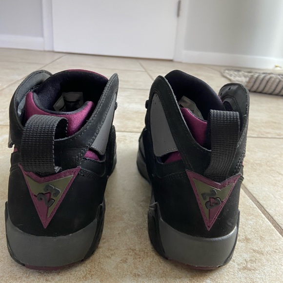 Nike Air Jordan Retro 7, size 6.5 Youth / 8 Women’s - Picture 5 of 6